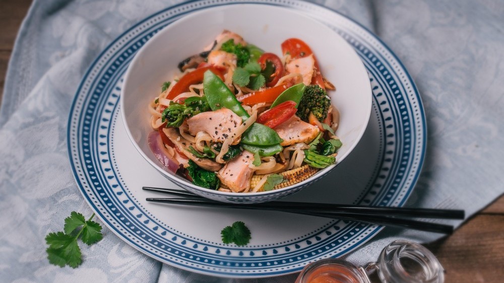 Sweet Chilli Salmon Stir Fry
